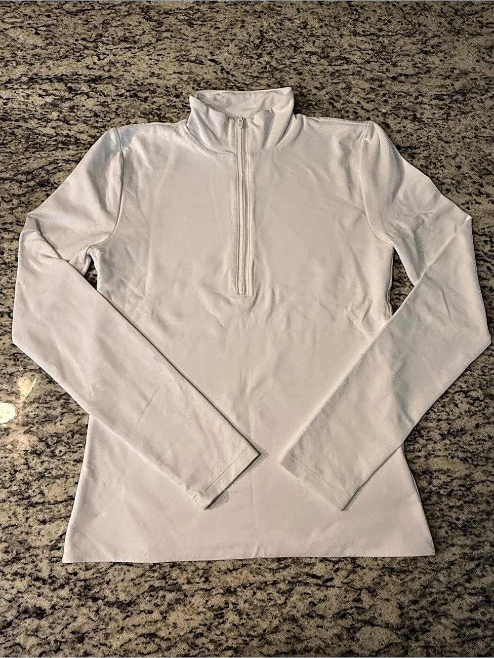 Aritzia Babaton Contour White Quarter-Zip Long Sleeve Size Small